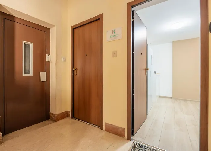 Kome's Apartament